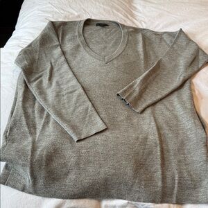 J. Crew Men's Heather Gray V-Neck Sweater
